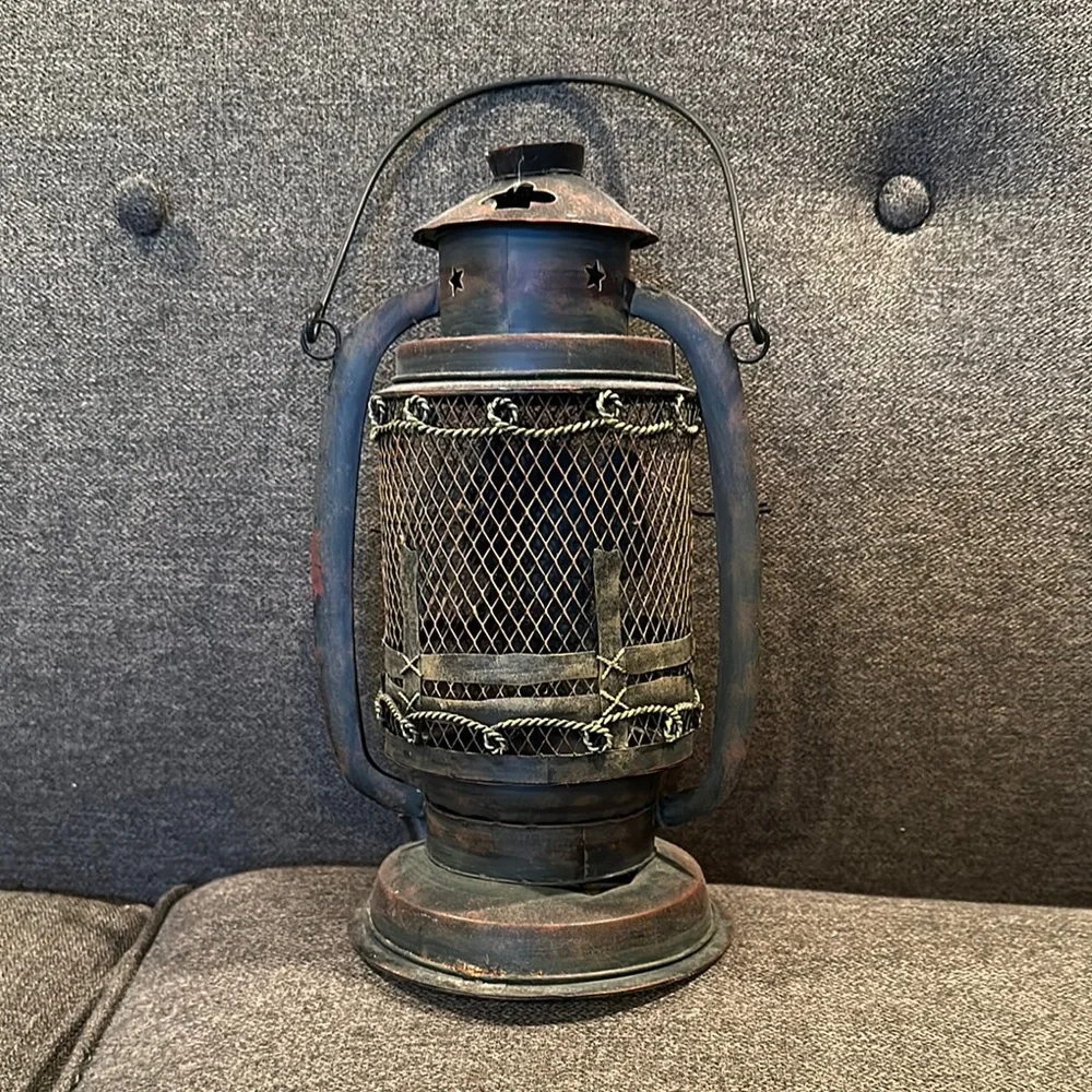 Western Saddle Lantern